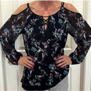 White House Black Market Black and Blue Off Shoulder Blouse Sz Med